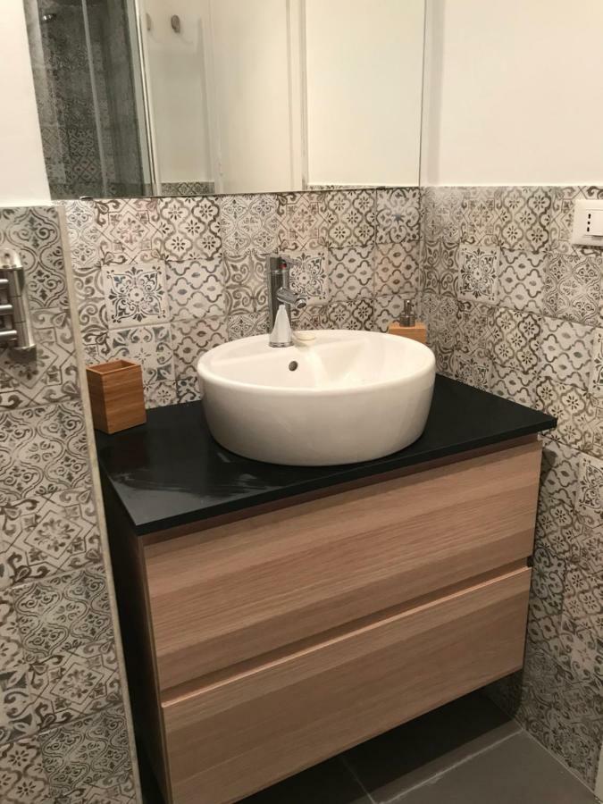 La Dimora Dell'Artista Appartement Palermo Buitenkant foto