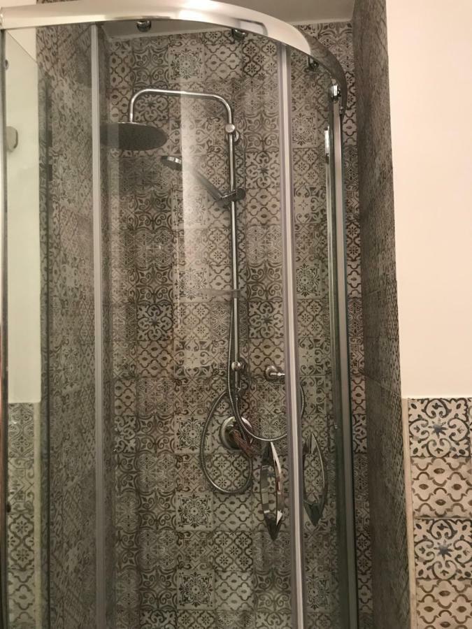 La Dimora Dell'Artista Appartement Palermo Buitenkant foto
